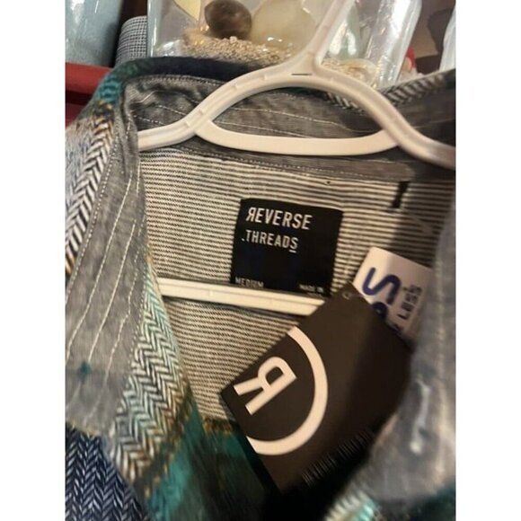 Reverse Threads Heavy Plaid Shacket Size Medium NWT‎ - Picture 3 of 3